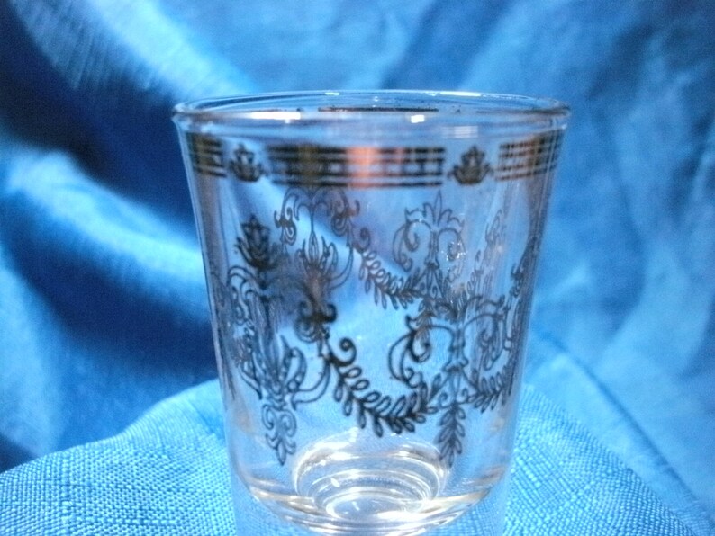 4 Vintage Mid Century Sturdy Single Shot Glasses Elegant Gold Details Heavy Bases