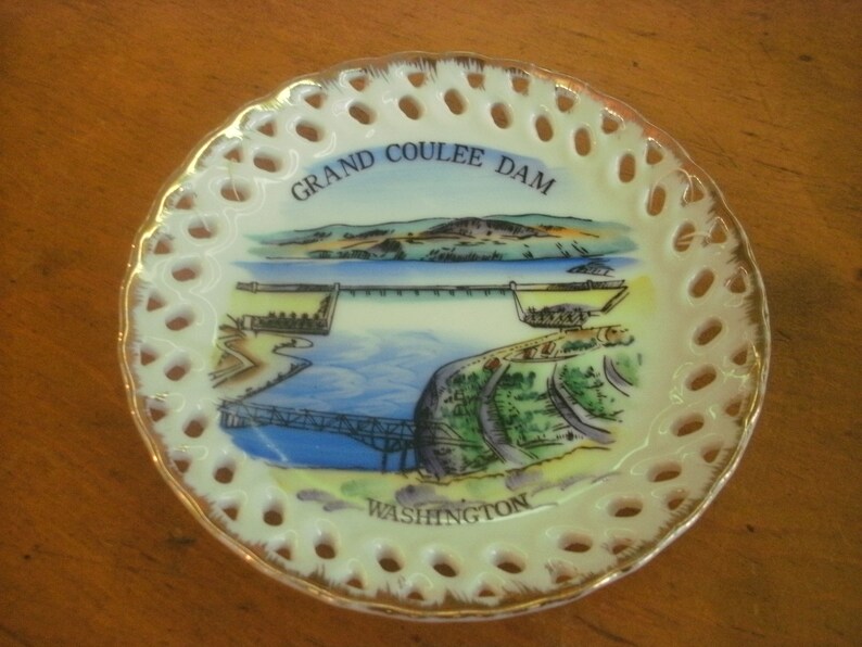 Vintage Ceramic Trinket Dish PiercedGrand Coulee Dam Washington State 6 Diameter