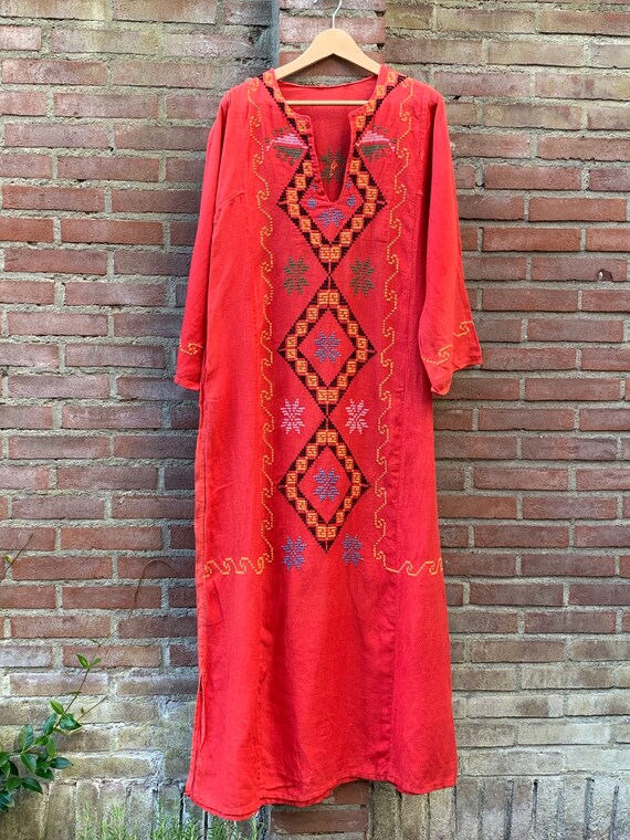 Vintage Berber kaftan, large