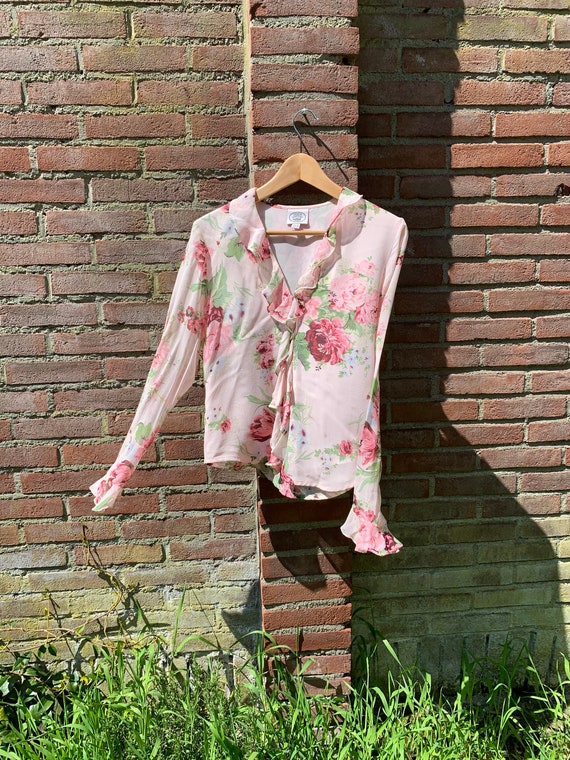 Silk vintage Laura Ashley blouse - image 7