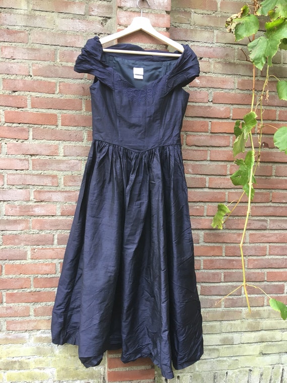 Nightblue silk vintage dress by Laura Ashley - image 7