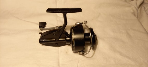 Vintage MITCHELL 300 A Spinning Spin Fishing Reel.made in FRANCE -  UK