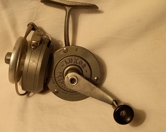 A Beautiful Vintage Garcia Mitchell 810 Fishing Reel, High Retrieval 6:1  1977 Vintage With Two Spare Spools 