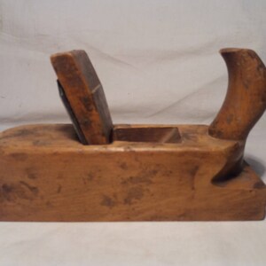 Vintage Woodworking Planer Profile image 2