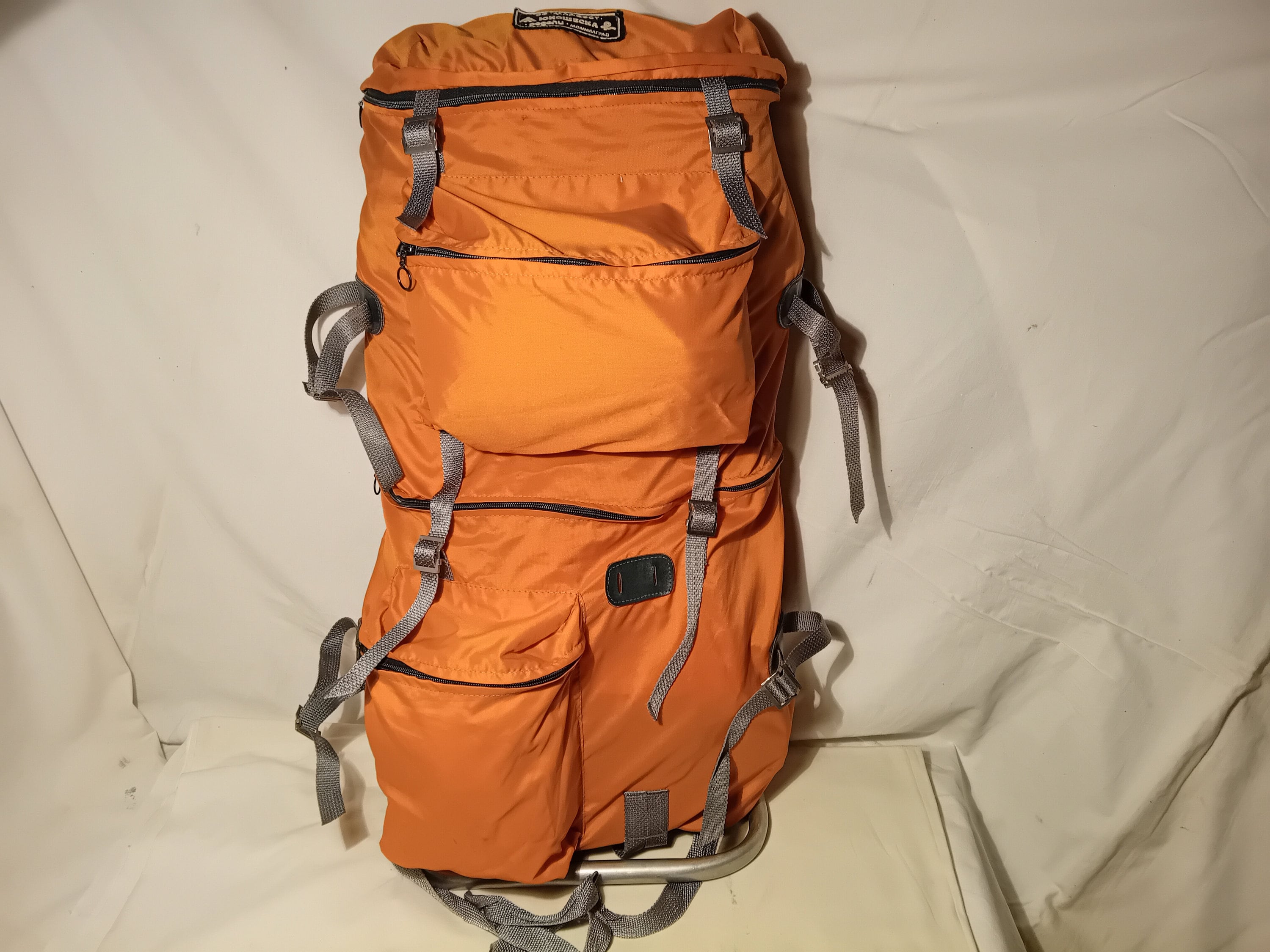 Vintage Alpine Backpack With Aluminum Pack-saddle - Large