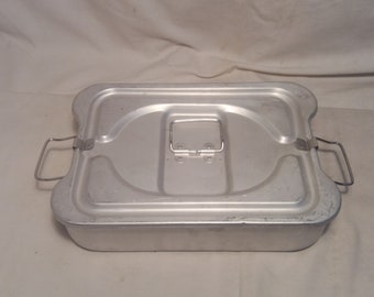 Vintage Tourist Aluminum Box for Food - NEW
