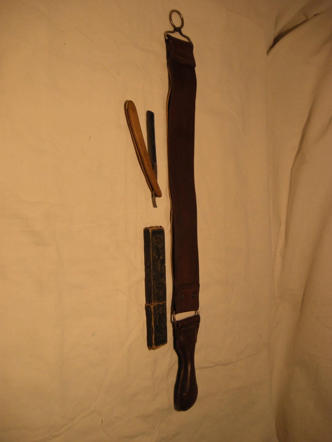 Vintage 1960's Shaving Kit Razor and Leather Strap for Sharpening - Etsy
