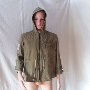 Vintage 1980&#39;s Military Green Canvas Anorak with Zipp