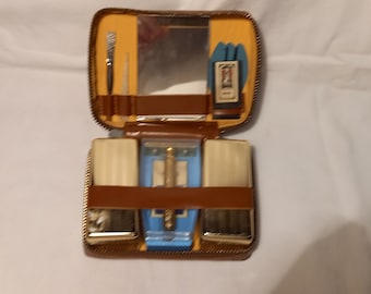 Vintage 1970's Male Shaving Kit in Light Brown Leather Case