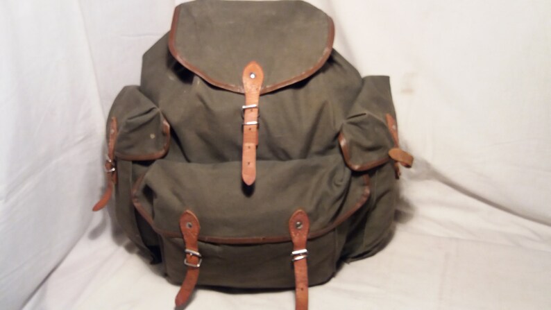 Vintage 1980/'s Military Green Canvas Backpack Large Size