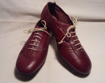 Vintage 1940's Handmade Red Leather Football Soccer Shoes - NEW