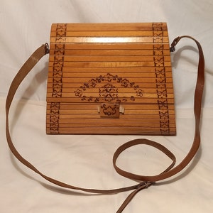 Vintage Handmade Wooden Handbag - Shoulder Bag.NEW
