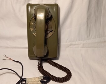 Telefono antiguo verde para pared - Prop Art