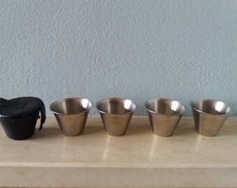 Vintage Pocket Set  Stainless Steel Cups 4 pieces - Mini Size.NEW.