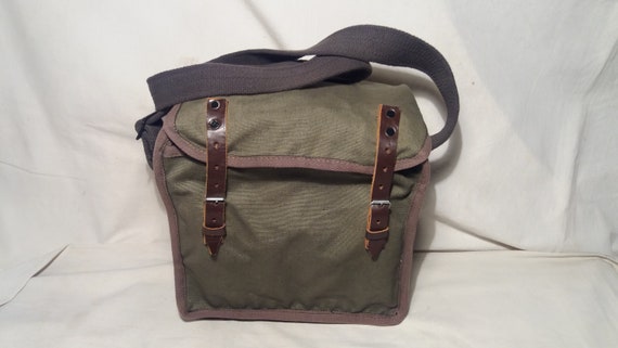 Vintage 1980's Military Green Canvas Bag - Shoulder Bag