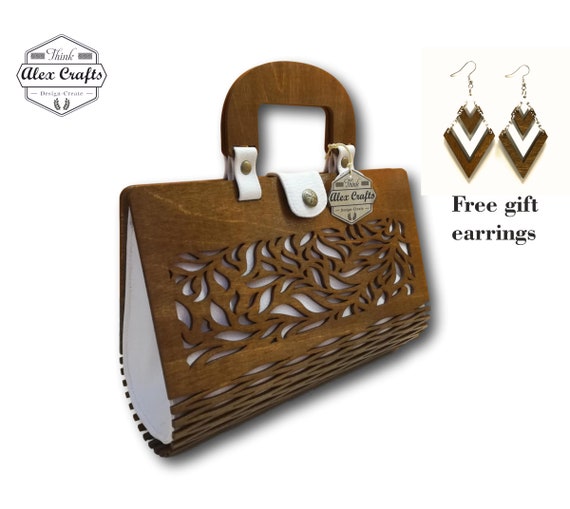 Womans wooden handbag/shoulder purse, wooden purse with skull design, –  Reginald Spleen's Curiosity Emporium