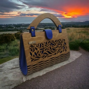 Women bag,Wooden purse,wooden bag,wooden clutch with free gift earrings