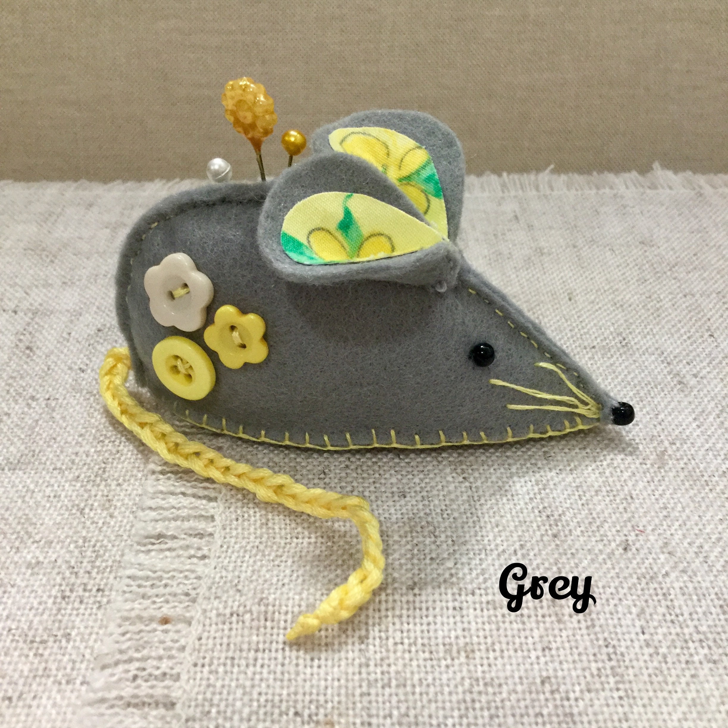 Pin Cushion Mouse / Handmade Pincushion | Etsy UK