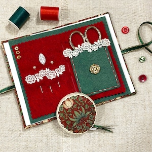 Vintage Needle Case with Scissor Pocket / Handmade Needle Book