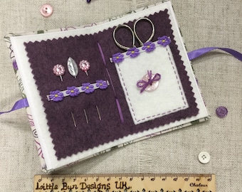 Handmade Needle Case with Scissor Pocket / Lilac Thistle