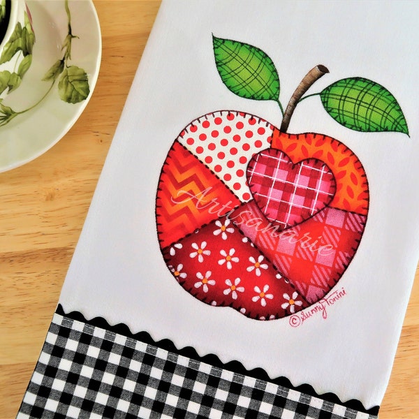 Apple Decorative Painting Pattern Packet - Patchwork Apple - Fabric Painting Pattern - Tole Painting Design - Decorative Art Instructions