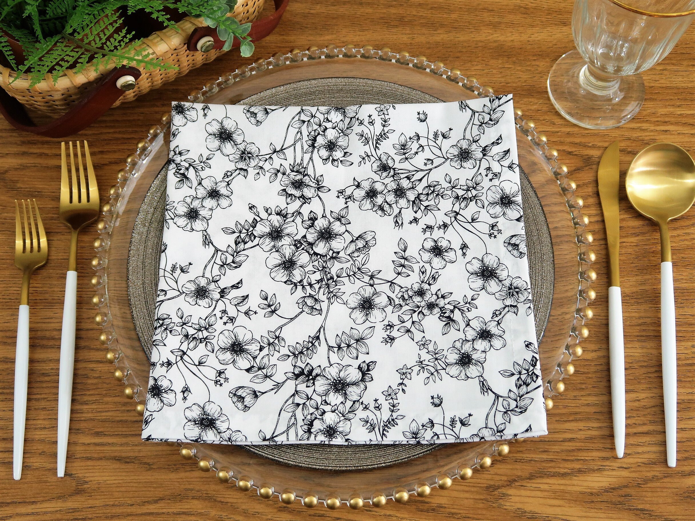 Black & White Floral Cloth Dinner Napkins Black White Etsy