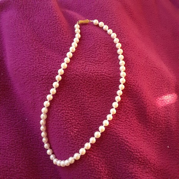 Vintage JKa real cultured saltwater pearl necklace - image 2