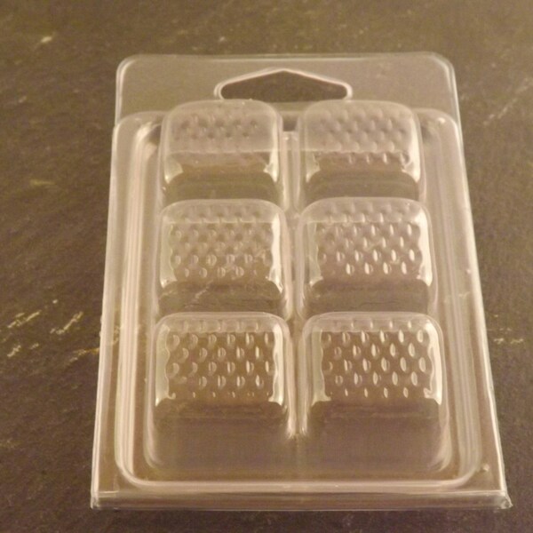 Clamshell Mould (packs of 50)