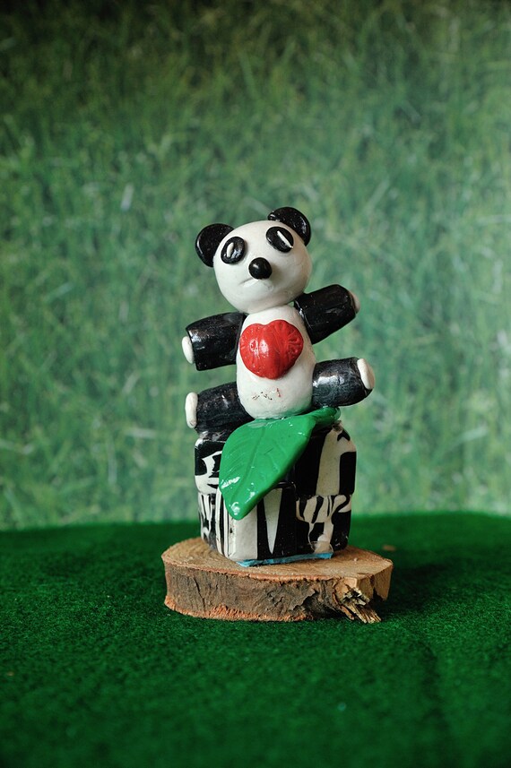 Sweetheart Panda