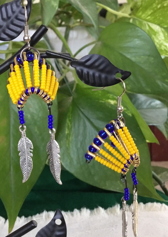 War Bonnet Beaded Pierced Earrings