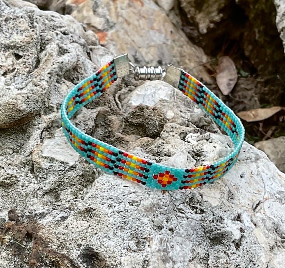 Beaded Bracelet Center Star