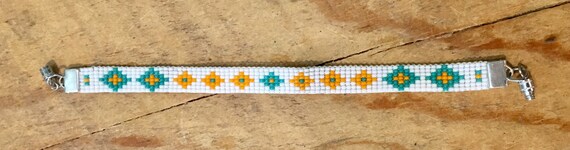 White Loom Beaded Bracelet With Peach/Turquoise