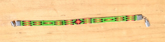 Green Narrow Loom Beaded Bracelet