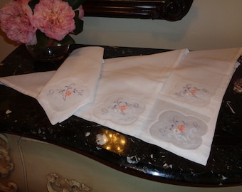 Vintage,  Set of 4 Embroidered and Appliqued White Floral on White Napkins 18 inch Square