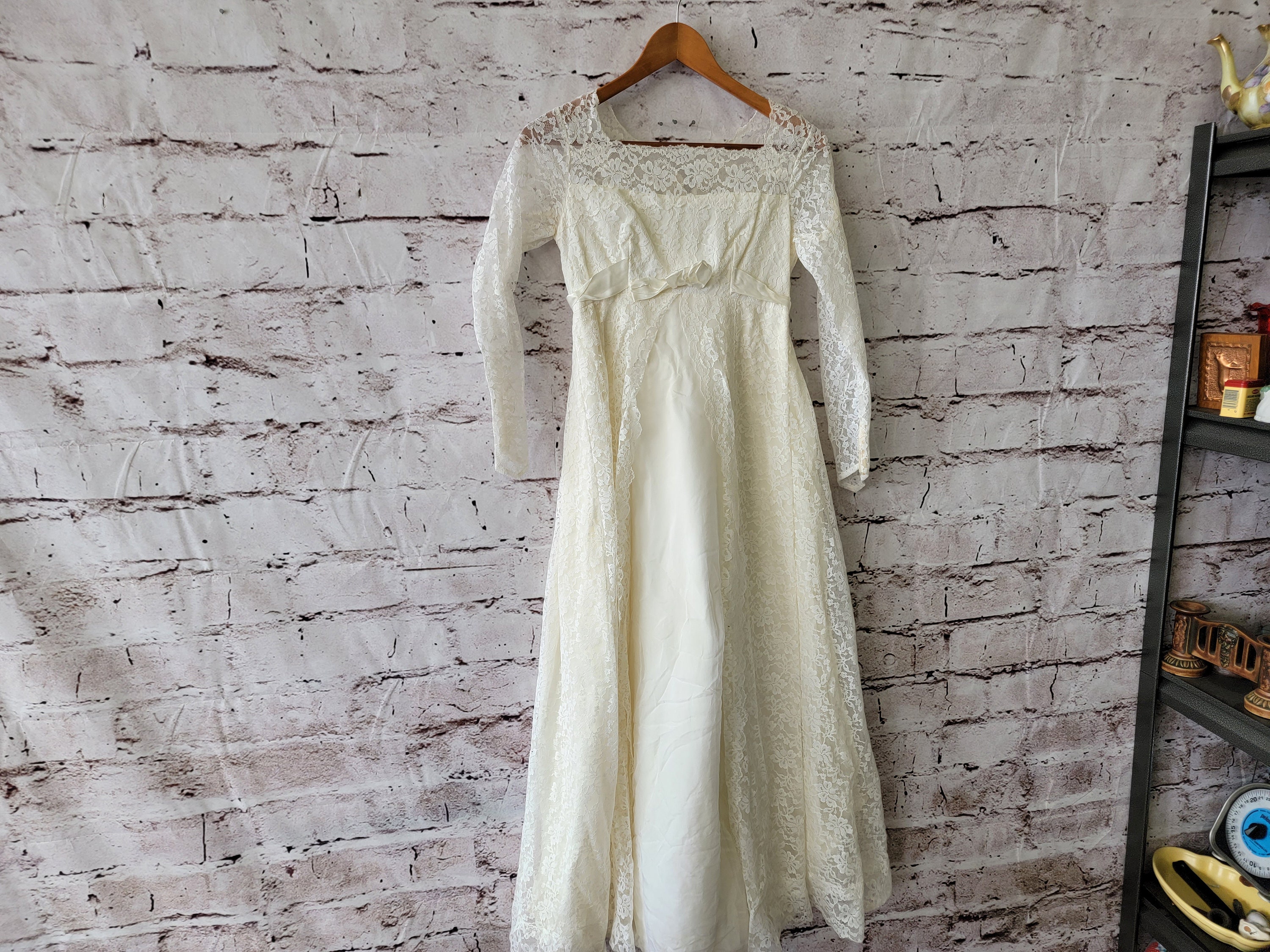 Mid Century Lace Wedding Dress, Vintage 1950s 3/4 Sleeve