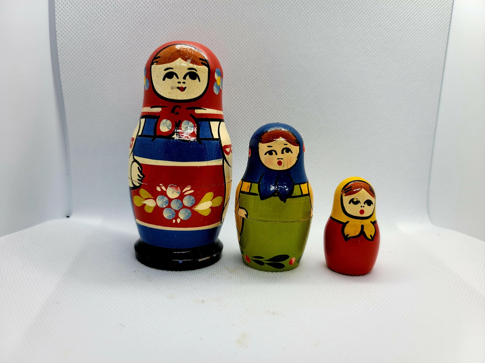 Vintage Wooden Nesting Dolls Etsy