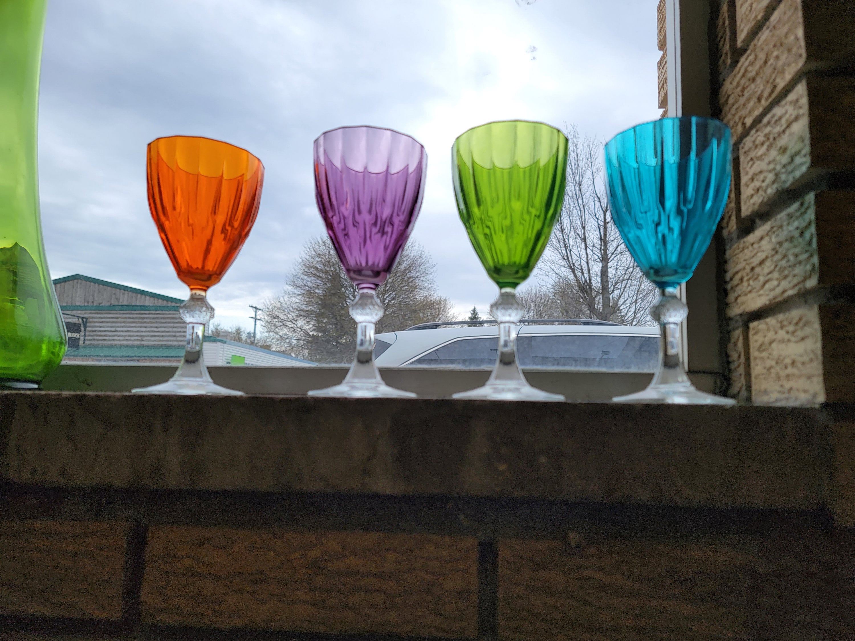 MCM, Multicolor Diamond Cut Ball Stem Art Glass Wine Glasses Set 4