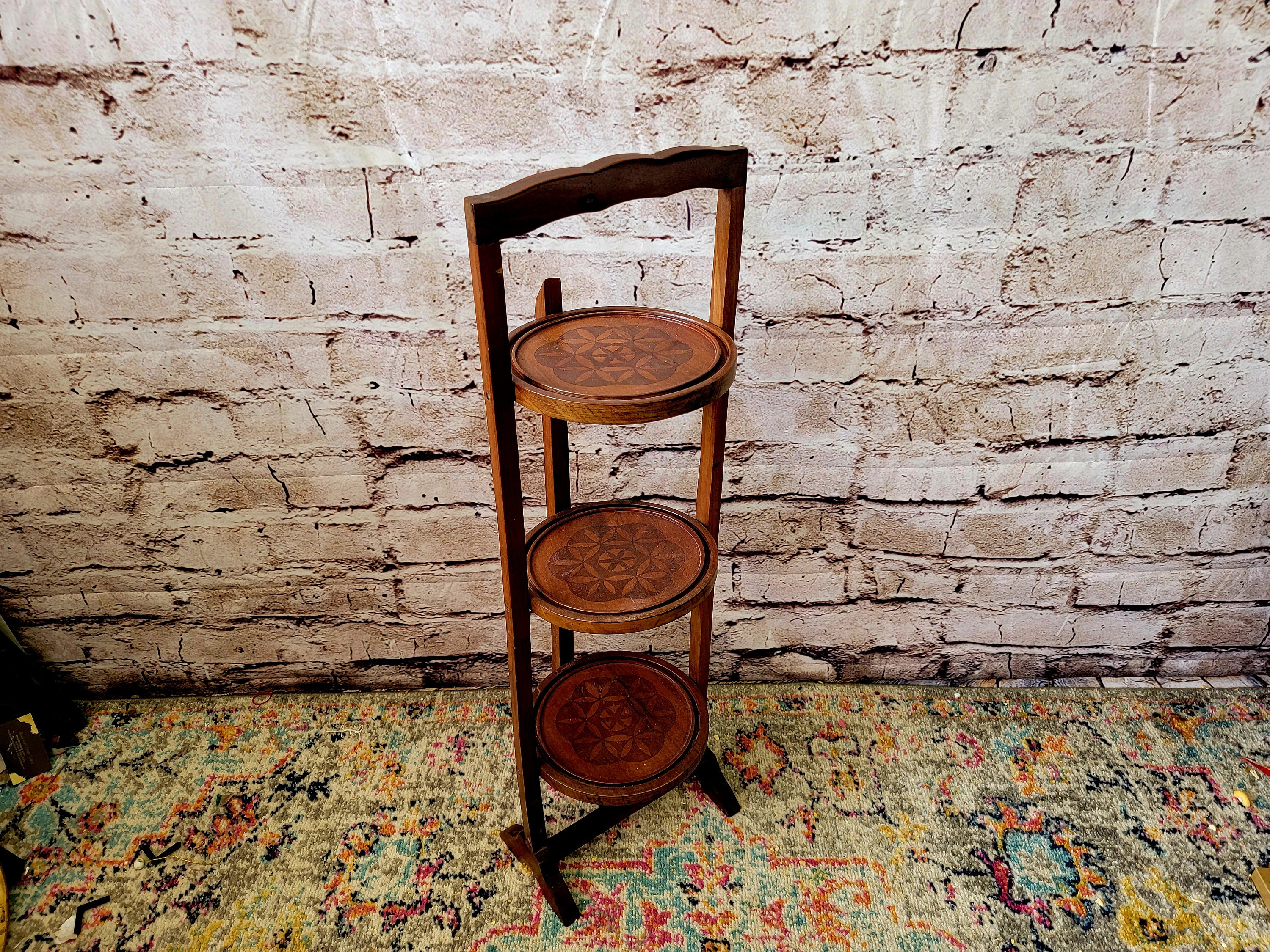 22+ Vintage Wooden Plant Stand