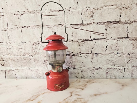 Vintage Coleman Lantern Red 200A Pyrex Globe 1970s - Etsy