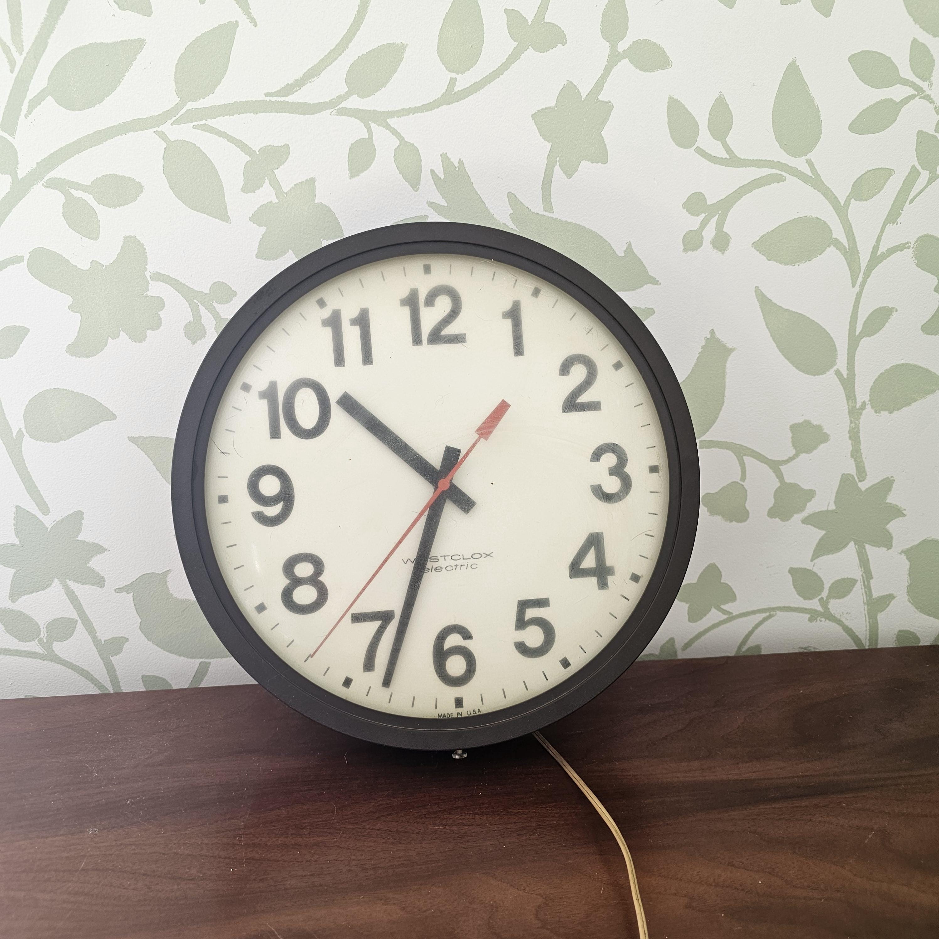 Westclox Office, School Wall Clock, Model 26135, Made in USA, 14