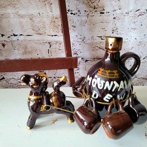 Vintage Japan Pferd Whisky Wagen mit "Krug ""Mountain Dew"" Artmark Mitte des Jahrhunderts."