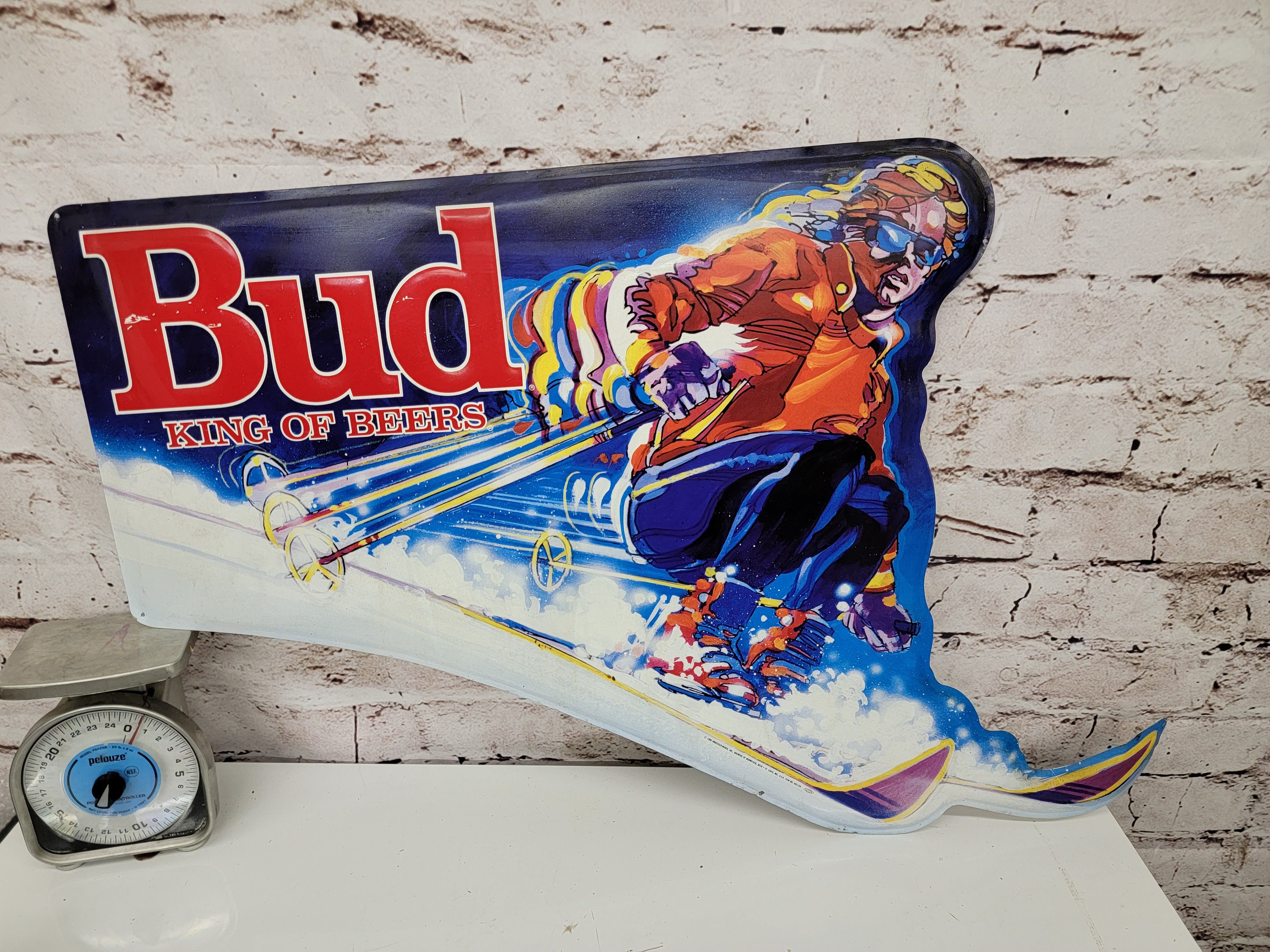 Budweiser スノーボード インテリア 90年代レトロ ヴィンテージ Vintage Large Budweiser King of Beers Metal Tin Advertising Sign