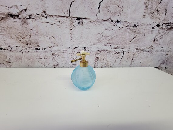 Vintage Irice Ice Blue Flower Atomizer Perfume Bo… - image 3