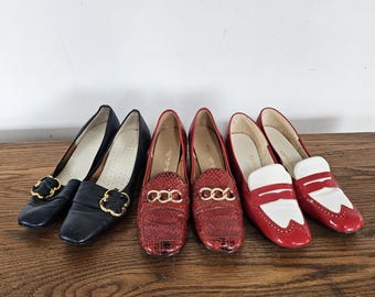 Mocasines vintage para mujer, piel Cobra roja, mocasines Penny rojos y blancos, "Cobbies", mocasines Blue California Cobblers, década de 1970.
