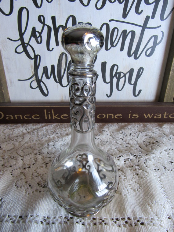 Vintage Perfume Bottle, Vanity Bottle Glass With … - image 10