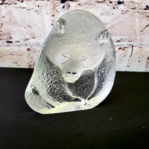 Mats Jonasson Sweden glass crystal Panda bear paperweight sculpture signed numbered 3068