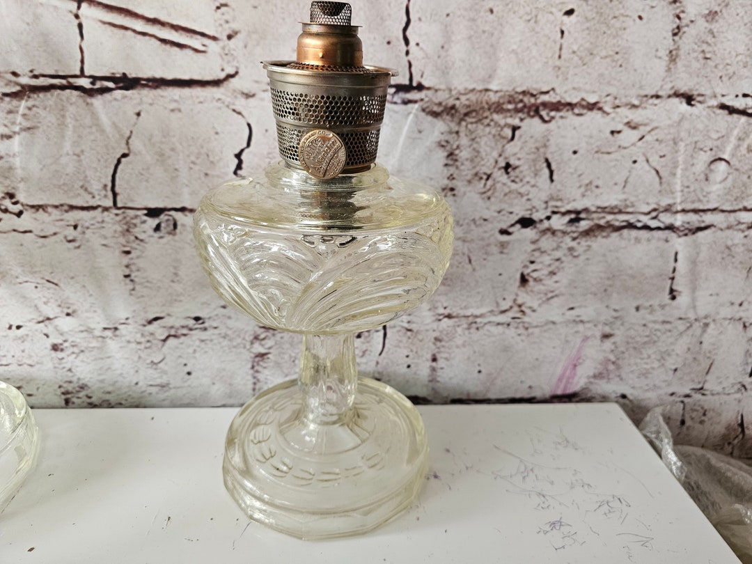 Vintage Aladdin Oil Lamp Clear Washington Drape Etsy