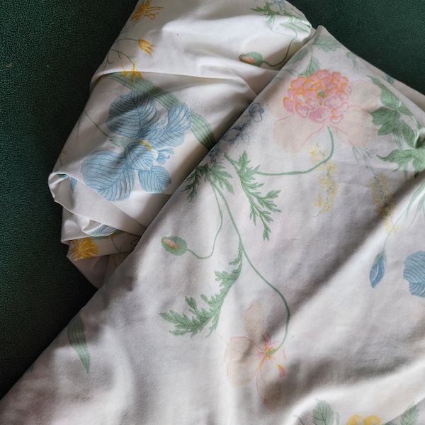 Vintage Bed Linens - Etsy