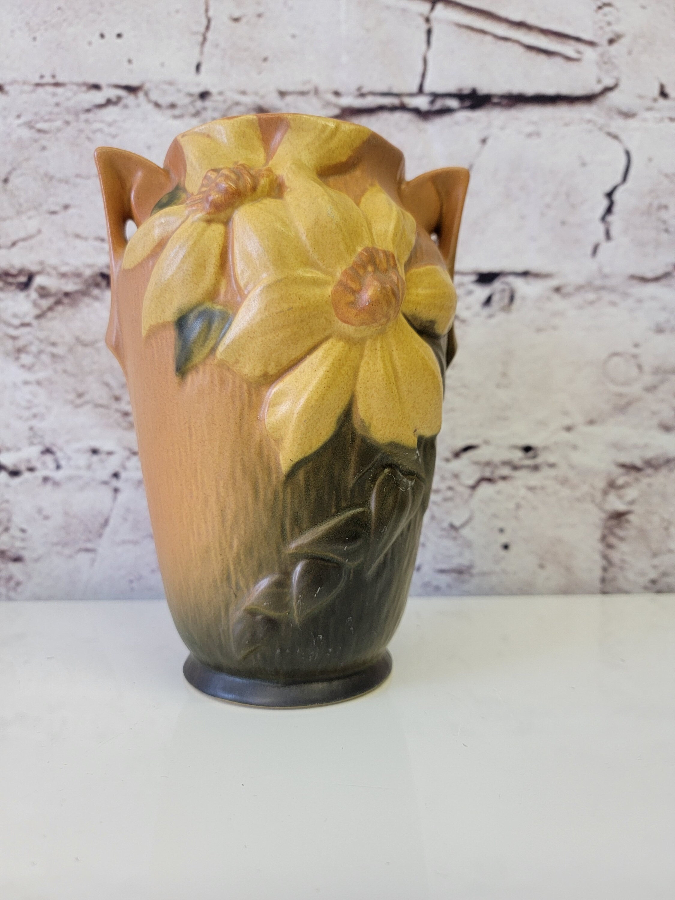 Roseville Pottery Clematis Pattern 105-7, Double Handled Vase - Etsy