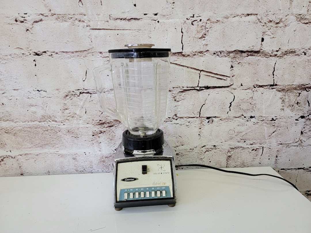 Vintage Osterizer Galaxie VIII 8 Speed Solid State Blender Model 541